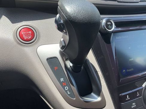 Used 2016 Honda Odyssey SE image 24