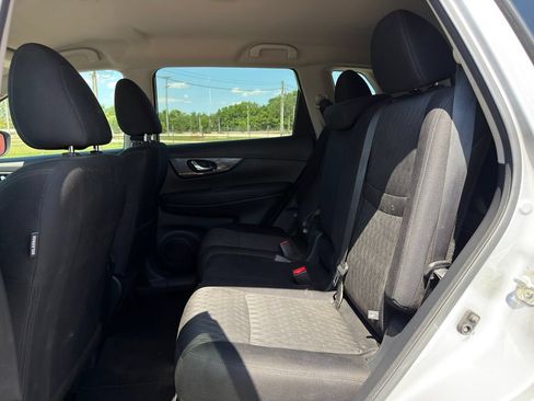 Used 2020 Nissan Rogue SV AWD/4WD image 24