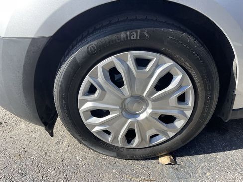 Used 2020 Ford Transit Connect XL image 2