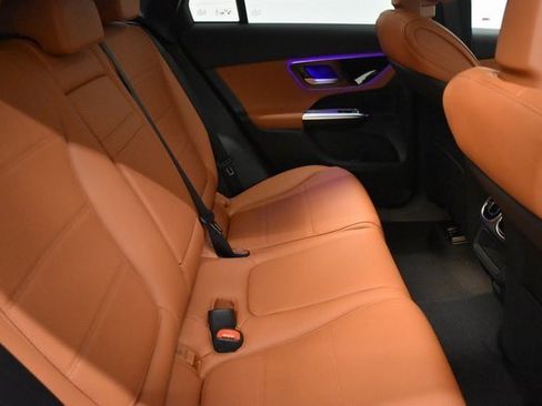 New 2026 Mercedes-Benz GLC 300 4MATIC image 19