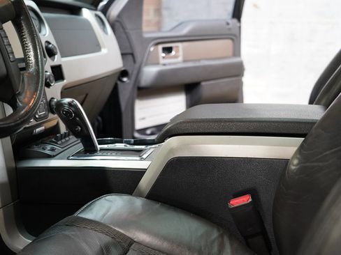 Used 2013 Ford F150 Raptor w/ Luxury Equipment Group image 40