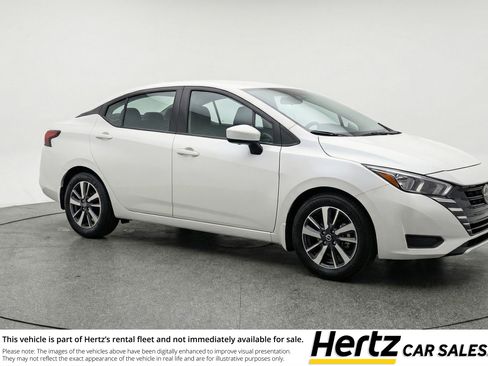 Used 2025 Nissan Versa SV w/ Trunk Package image 1