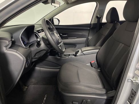 Certified 2024 Hyundai Tucson SEL FWD image 12