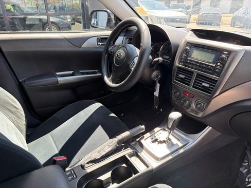 Used 2011 Subaru Impreza 2.5i Premium w/ PWR Moonroof Value Pkg AWD/4WD image 9