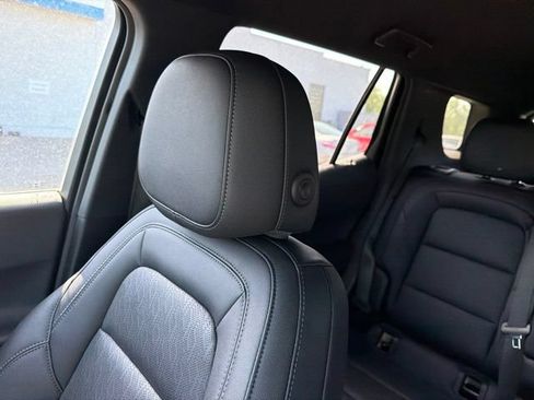 Used 2025 Chevrolet Equinox LT w/ Convenience Package II AWD/4WD image 61