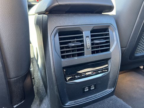 Used 2024 BMW i4 eDrive35 w/ Premium Package image 40