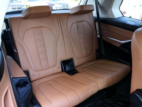 Used 2020 BMW X7 xDrive40i w/ Premium Package image 20