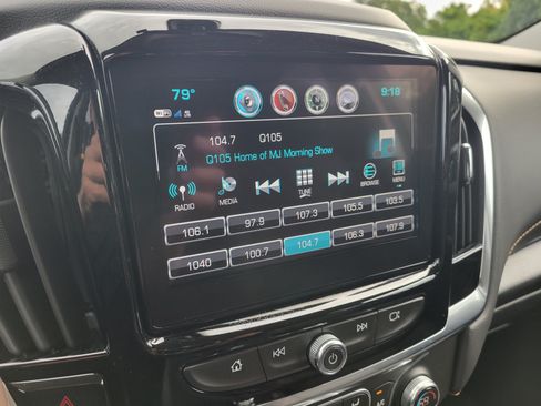 Certified 2019 Chevrolet Traverse LT FWD image 18