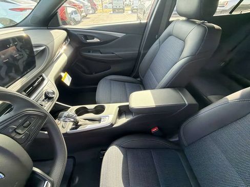 New 2026 Buick Envista Sport Touring w/ Convenience II Package FWD image 17