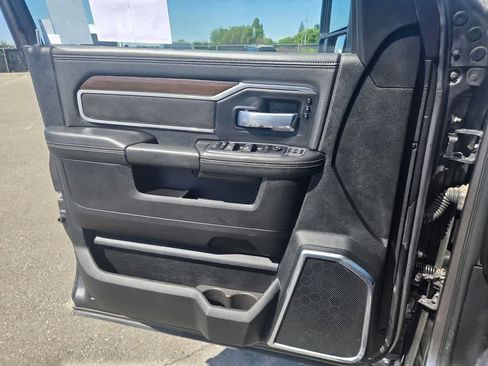 Used 2024 RAM 2500 Laramie w/ Safety Group image 19