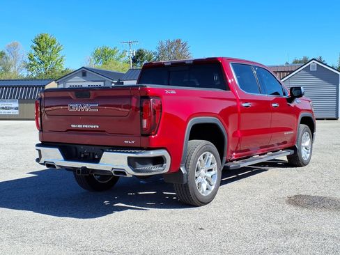 Used 2021 GMC Sierra 1500 SLT w/ SLT Premium Package AWD/4WD image 8