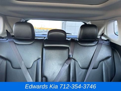 Used 2022 Jeep Compass Latitude w/ Sun and Sound Group image 32