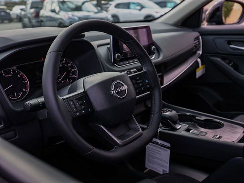 New 2026 Nissan Rogue SV FWD image 14