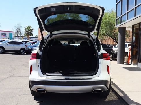 Used 2021 INFINITI QX50 Sensory w/ Cargo Package image 22