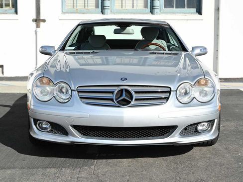 Used 2007 Mercedes-Benz SL 550 image 7