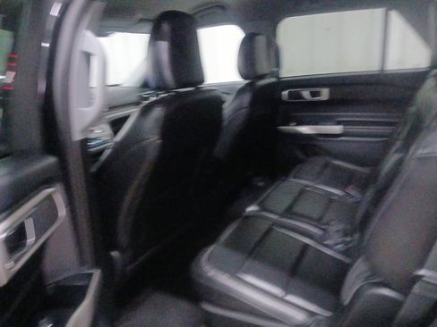 Certified 2023 Ford Explorer XLT w/ Equipment Group 202A image 21
