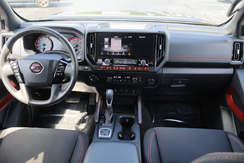 Used 2026 Nissan Frontier PRO-4X AWD/4WD image 19