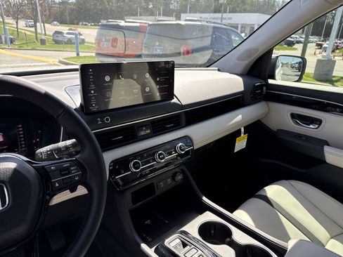 New 2026 Honda Pilot EX-L image 17