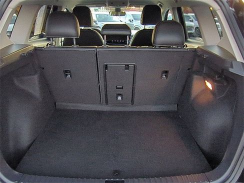 Used 2023 Volkswagen Taos SE image 20