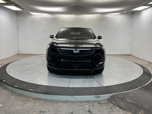 New 2026 Cadillac Optiq Sport 2 image 9