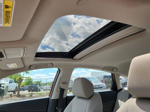 Used 2023 Honda Accord EX image 14