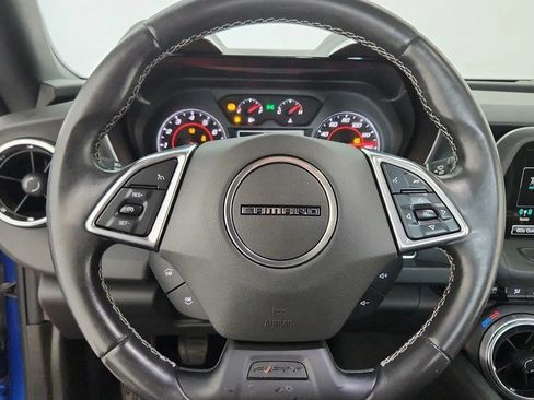 Used 2017 Chevrolet Camaro LT w/ Technology Package RWD image 27