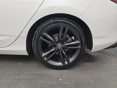 Used 2024 Acura Integra A-Spec image 16