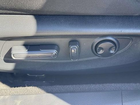 Certified 2023 Honda Accord EX image 18