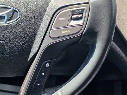 Used 2017 Hyundai Santa Fe Limited AWD/4WD image 29