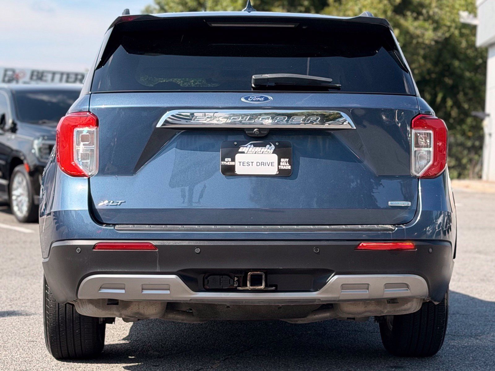 Used 2020 Ford Explorer XLT w/ Equipment Group 202A RWD image 4