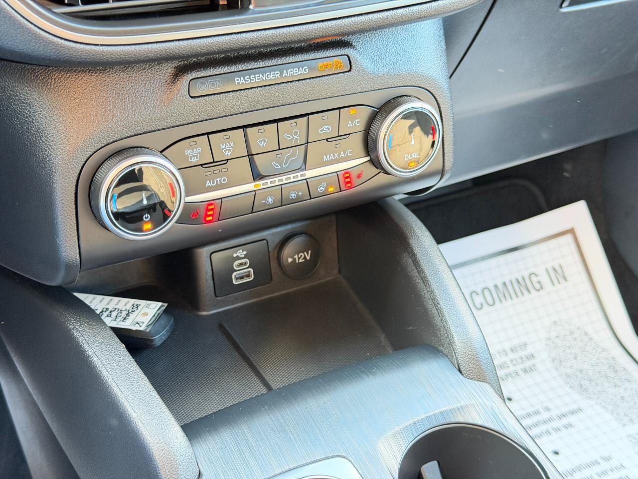 Used 2024 Ford Escape Active AWD/4WD image 23