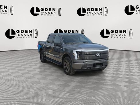 Used 2024 Ford F150 Lightning Flash image 2