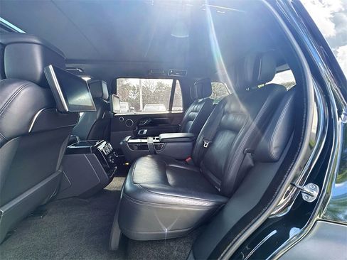 Used 2021 Land Rover Range Rover Long Wheelbase Autobiography image 26
