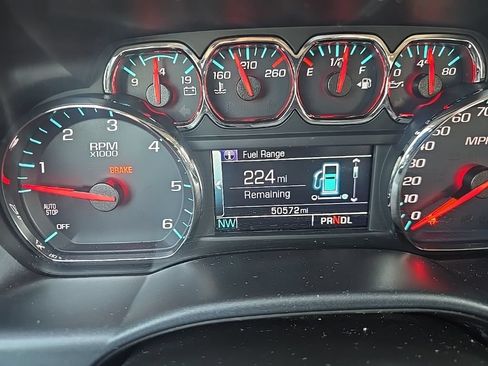 Used 2018 Chevrolet Silverado 1500 LT w/ LT Eassist Package RWD image 14