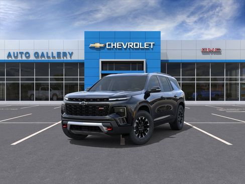 New 2026 Chevrolet Traverse Z71 w/ Enhanced Driving Package AWD/4WD image 9