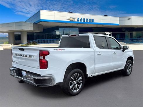 Used 2024 Chevrolet Silverado 1500 LT image 8