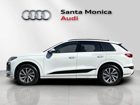 Used 2025 Audi Q6 e-tron Premium Plus w/ Premium Plus image 5