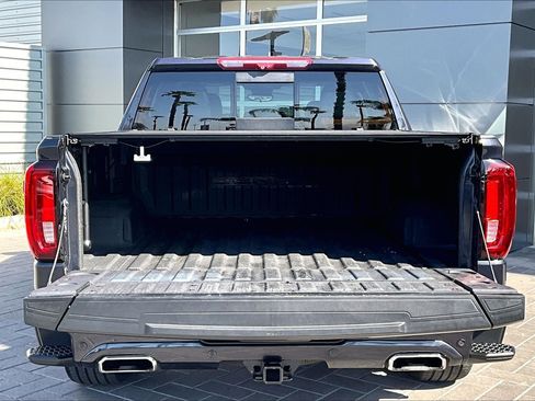 Used 2024 GMC Sierra 1500 Denali AWD/4WD image 4
