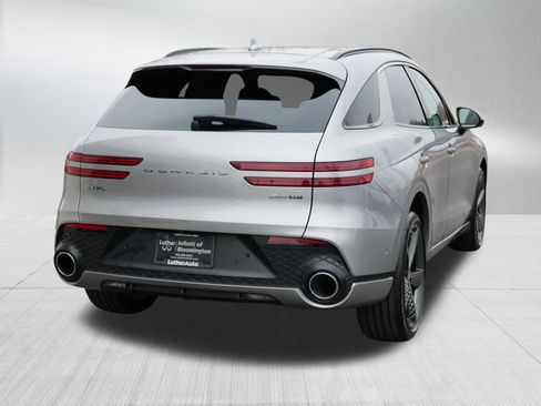 Used 2025 Genesis GV70 3.5T Sport w/ Sport Advanced Package image 5