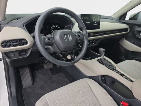 Used 2026 Honda HR-V LX image 18