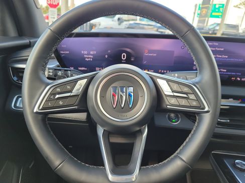 Used 2025 Buick Enclave Sport Touring w/ Power Package image 20