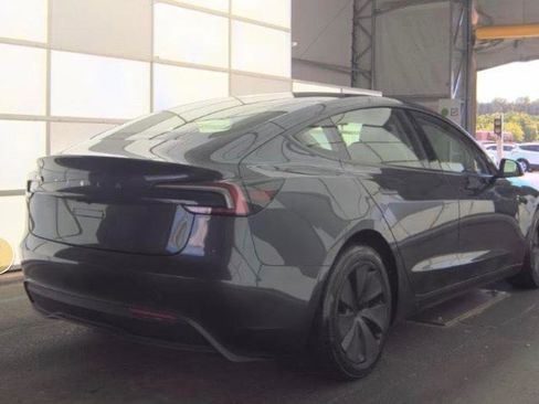 Used 2024 Tesla Model 3 Standard Range RWD image 3