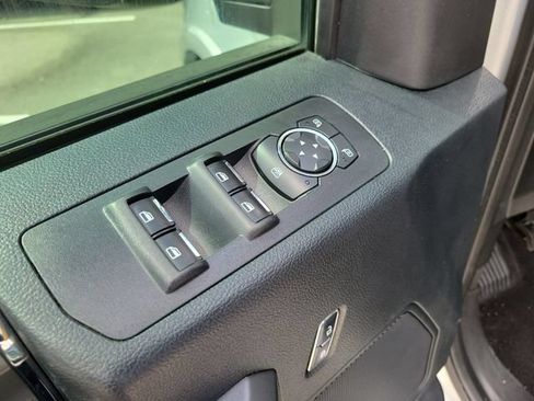 Used 2017 Ford F150 XLT w/ Equipment Group 301A Mid AWD/4WD image 16