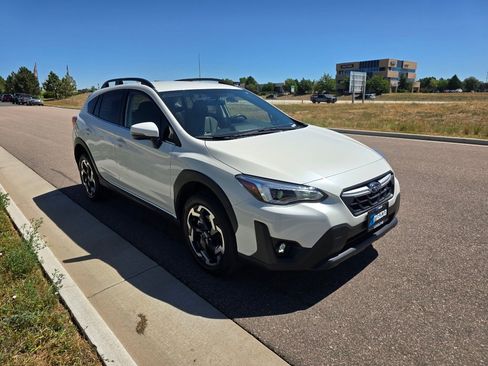 Used 2023 Subaru Crosstrek 2.5i Limited AWD/4WD image 7