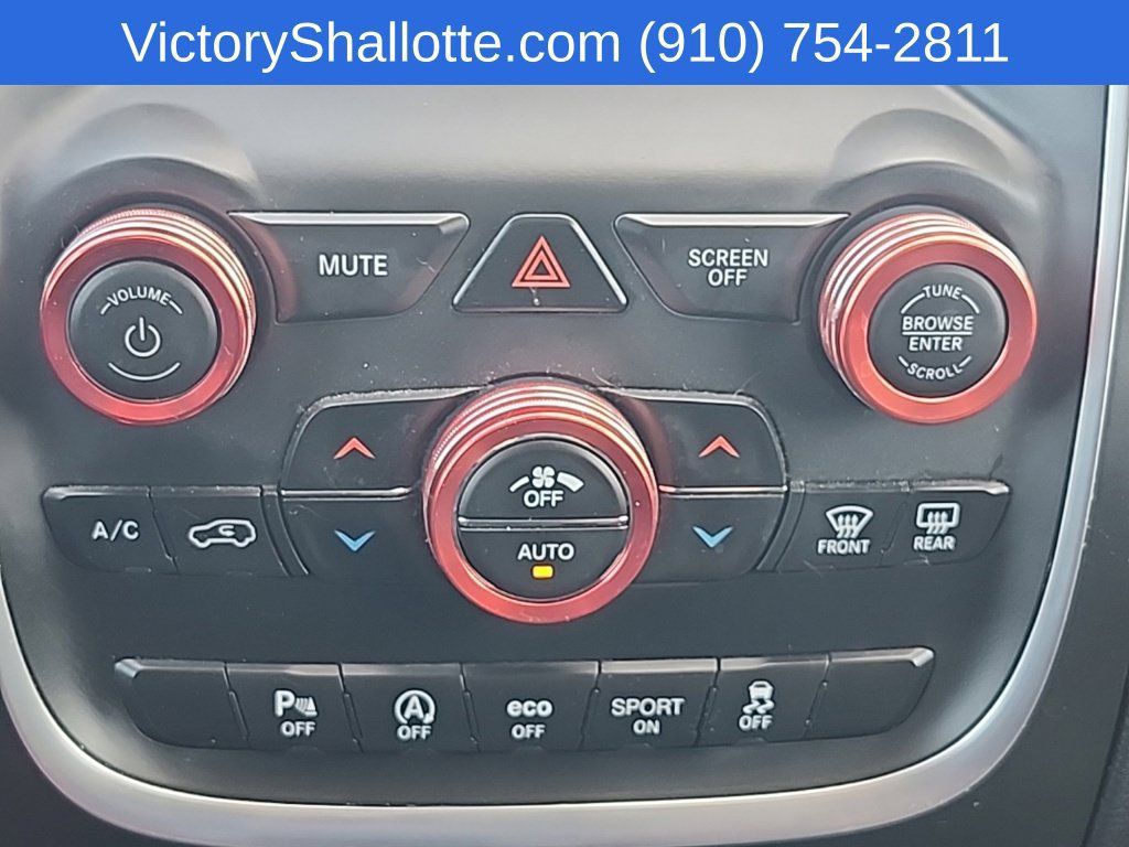 Used 2020 Dodge Durango SXT RWD image 6