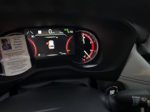 Used 2025 Toyota RAV4 XLE Premium image 28