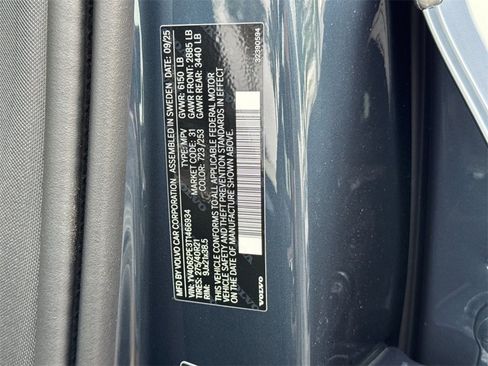 New 2026 Volvo XC90 B6 Plus w/ Protection Package Premier image 29