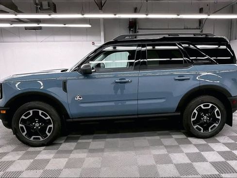 Used 2022 Ford Bronco Sport Outer Banks w/ Tech Package AWD/4WD image 13