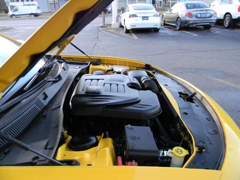 Used 2017 Dodge Charger SXT w/ AWD Plus Group image 21