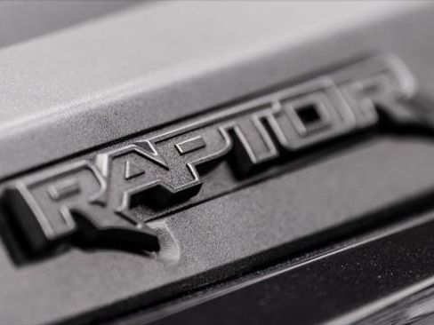 Used 2025 Ford F150 Raptor AWD/4WD image 31